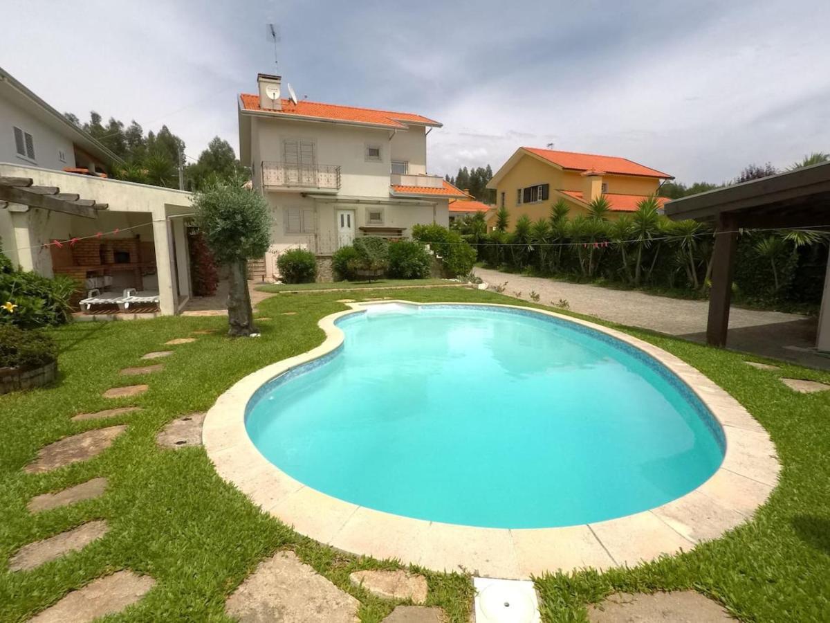 Valadas Guest House Canedo  Exterior photo