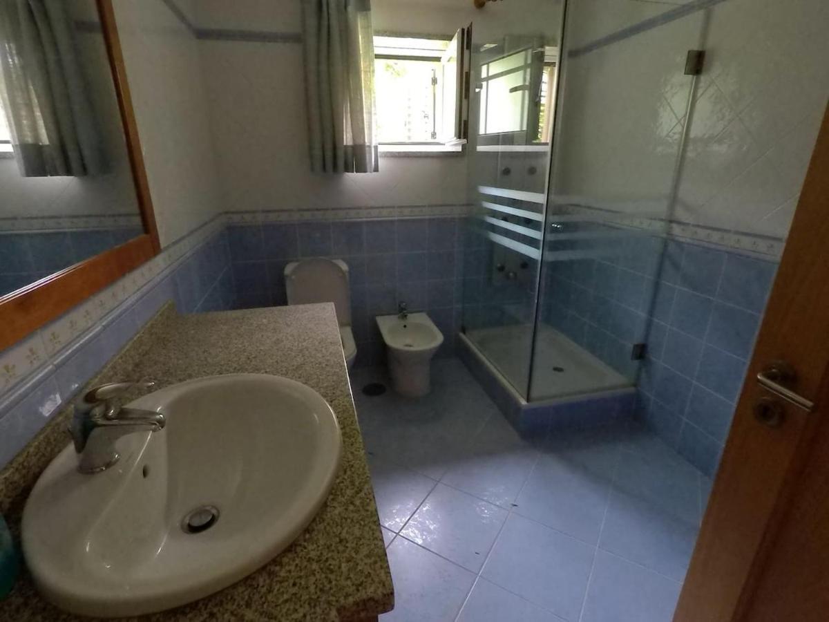 Valadas Guest House Canedo  Exterior photo