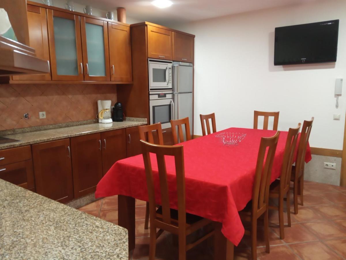 Valadas Guest House Canedo  Exterior photo