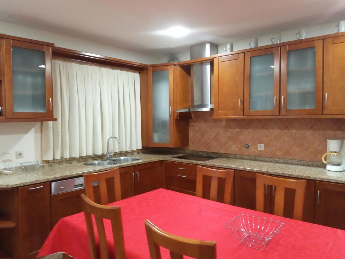Valadas Guest House Canedo  Exterior photo